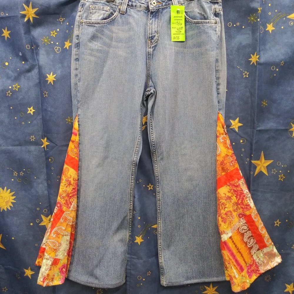 2175 Jeaniemade Size 15/16 Maurices Bell-Bottoms